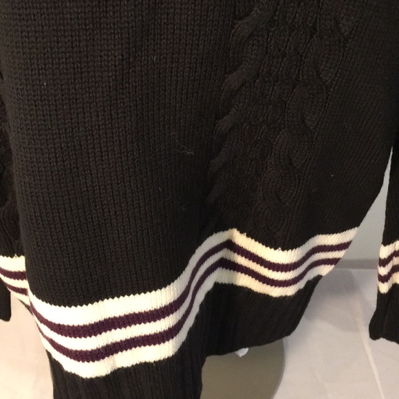 Sweater - Picture 5 of 5